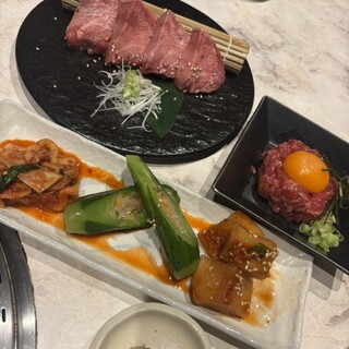 個室焼肉 暖_1