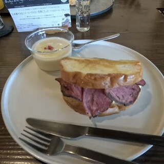 ソウザエモン バイ タカダ コーヒー_0