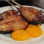 地どりや 火の鳥 - つくねの黄味添え