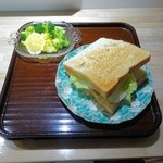 茶房みどり - 豚バラ燻製ホットサンド