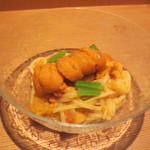 日本料理 晴山 - 根室のバフンウニを使ったウニうどん。