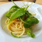 ブルガリ イル・リストランテ ルカ・ファンティン - あさりとルッコラのパスタ★
      麺が太くてもっちり！