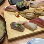 沼津魚がし鮨 流れ鮨 - 料理写真: