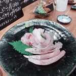 吉浜食堂 - 料理写真:刺し身５種盛り