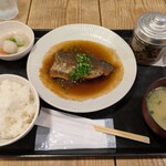 梅山鉄平食堂 - 