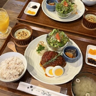 カフェ食堂 ジュジュ_0