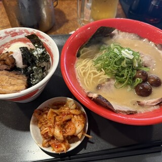口コミ一覧 : ラーメンたろう 阪急六甲店 - 六甲/ラーメン [食べログ]