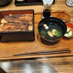 炭火焼干物食堂 しんぱち食堂 - 