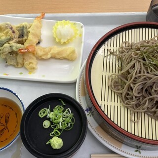 カフェテリア食彩館_0
