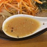 ラーメン専科 - ネギ味噌ラーメン　スープアップ