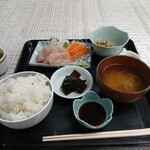 食堂　万雷 - 