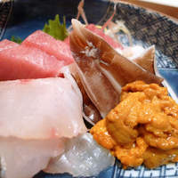 西角 - 雲丹・鯛・鮪・トリガイ