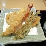 Tendon Tenya - セットの天ぷら