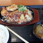からやま - 料理写真:鉄板焼き 2種類盛生姜焼き定食+ももからあげ2個