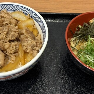 モテナス_0