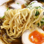 ラーメン一心 - 黄金煮玉子ラーメンの麺 2015.4