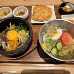 韓美膳 - 料理写真:ハーフ&ハーフ