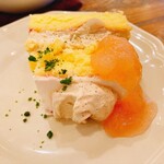 アフタヌーンティー・ティールーム - 料理写真:白桃とアールグレイのショートケーキ