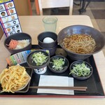 ゆで太郎 - 料理写真:朝食セット 納豆 生玉子 温そば ネギ多め/かきあげ 2026/7/9
