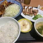 松軒中華食堂 - 料理写真:
