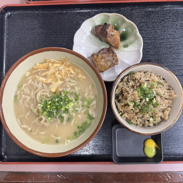 ちゅるげーそば うるま市具志川直営店 - うるま市/沖縄そば | 食べログ