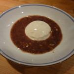 老虎菜 - こしひかり米とココナッツのムース 陳皮と小豆のソース