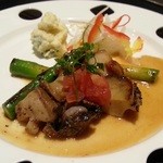 鮑とアスパラのバター焼