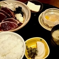 土佐料理 祢保希 赤坂店 - かつおのたたき定食(2015.04)