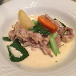 アンソレイユ - 今日のシェフおすすめの鶏肉せせりのクリーム煮