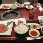 叙々苑 - ミックスランチ　¥4,000