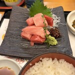 すし屋 赤兵衛 - 料理写真:中とろブツ切り