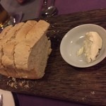 Kayu Manis Cafe & Home Stay - 