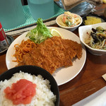 神菜月 - トンカツ定食