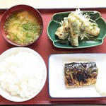 京宇治食堂 - 料理写真:さばの塩焼 450円 , ちくわ磯部揚げ 200円 , ご飯(大) 320円 , みそ汁 130円