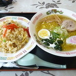 湖月 - 半ラーメン＆半チャーハンセット 2015.4月