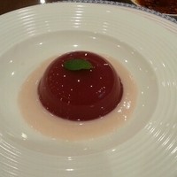 萬珍樓 本店 - 山桃のジュレ杏仁ソース