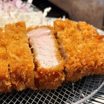 とんかつ義 - 厚切り豚ロースカツ定食