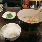 MIJ - 期間限定博多豚骨ラーメン（サラダ付で800円）残ったスープでぞうすい