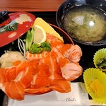 海鮮丼 海宝 - 料理写真: