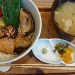 赤坂うまや - 焼鳥丼