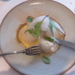 La Part Dieu - ホワイトアスパラ　トリュフの香る卵黄と泡