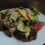 パッキア・ディ・マーレ - 2015.5)パスタランチ（１０００円）のサラダ