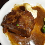 トリュフソースの豚の角煮