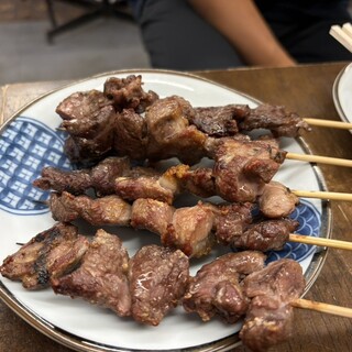 串屋横丁 もつ焼きセンター_1