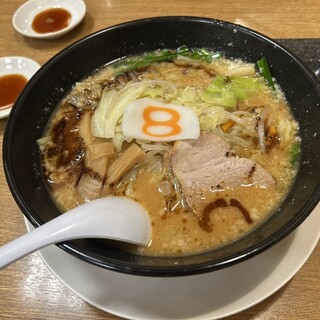 8番らーめん_1