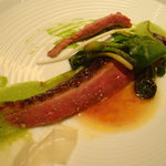 フロリレージュ - 鴨肉のロースト。