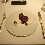 フロリレージュ - 鴨もも肉のコンフィ。