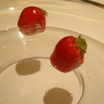 フロリレージュ - イチゴのパートドフリュイ。