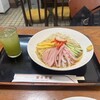 ファミリーレストラン 富士食堂