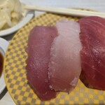 魚べい - 料理写真:厳選まぐろ三昧